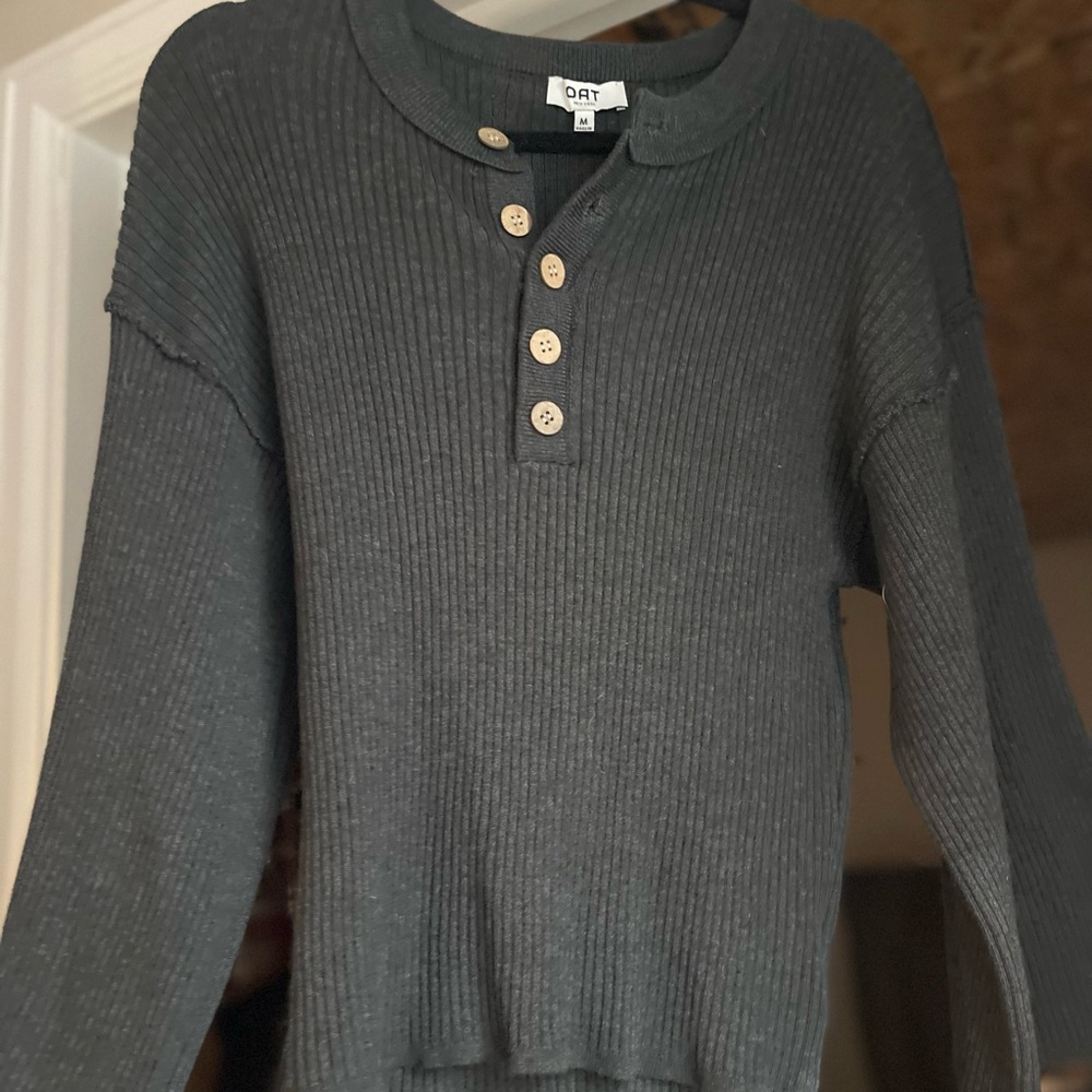 Oat LongSleeve Sweater